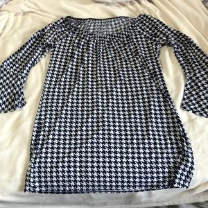 Dark navy and white houndstooth blouse small